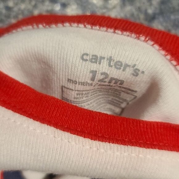 Carter's Team Santa xmas long sleeves Tshirt 3/10$ - Picture 2 of 5